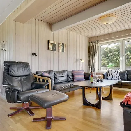 Дом отдыха Aleksandar - 500m From The Sea By Interhome *