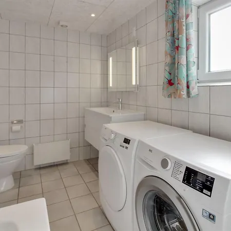 Дом отдыха Aleksandar - 500m From The Sea By Interhome