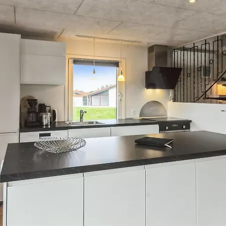 Дом отдыха Aleksandar - 500m From The Sea By Interhome *