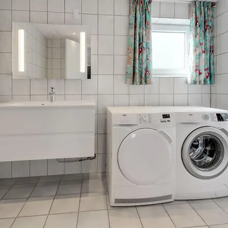 Aleksandar - 500m From The Sea By Interhome * Lakolk