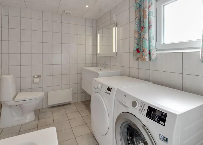 Aleksandar - 500m From The Sea By Interhome * Lakolk